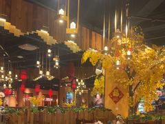 -老滇山寨•云南特色菜•地方菜•民族风情歌舞表演(金碧店)