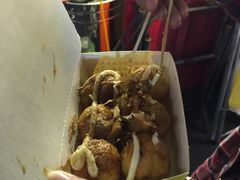 -六合夜市