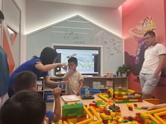 -斯坦星球AI编程·机器人科创·科学实验·信奥·思维·STEM·乐高·竞赛考级(长宁虹桥大融城荟聚中心)