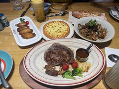 -菲滋意式休闲餐厅(北仑银泰城店)