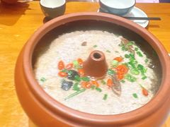 汽锅菌子肉饼-老滇山寨•云南特色菜•地方菜•民族风情歌舞表演(金碧店)