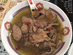 -七爷清汤腩·港式茶餐厅(世博店)