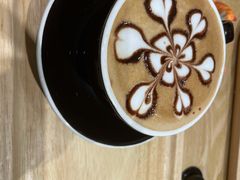 -藏猫猫咖啡主题馆(中央大道店)