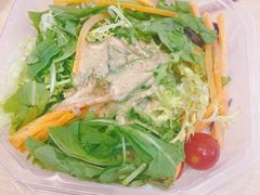 -达美乐比萨(南京路店)