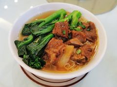 牛腩面-新灿记大酒楼