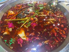 -蛙一刀·麻椒鱼火锅(金仙桥店)