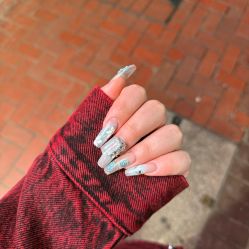 -Fanni美甲美睫皮肤管理