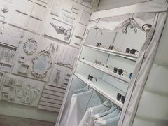 -Gentle Monster(Galleria百货狎鸥亭店)