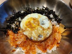 辣白菜鸡蛋拌饭-梨花牛肉汤饭(仁恒伊势丹店)