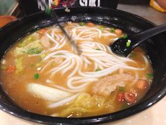 -龙记桂林米粉(财满街店)