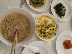 -爱的果实月嫂育婴师(世纪东方店)