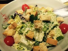 凱撒沙拉-Lia Cafe Bar Restaurant松山咖啡屋