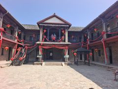 -清风小镇闯关东影视基地