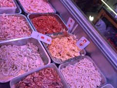 -周良天山牛杂城(天山路总店)
