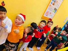 -月星环球港赢在起点早教中心·亲子托班早教体验课儿童兴趣班逻辑思维专注力幼小衔接(普陀中心)