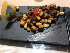 野菌炒雪花牛肉片-江滨壹号艺文空间复合餐厅(闽江大道店)