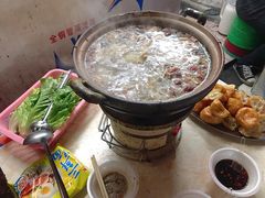 -威邵鸡煲(西华路总店)