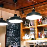 路面偶遇隐蔽咖啡小馆