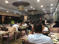 大堂-椿记烧鹅(叠彩店)