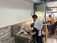 -黄阿姨锅贴大王(万航渡路店)