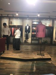 -优刻西服西装定制(金轮国际广场店)