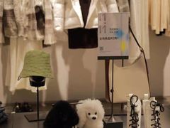 -URBAN REVIVO(七宝领展广场店)