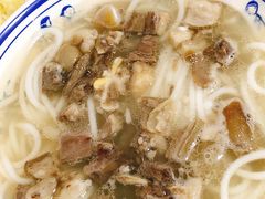 -小倪羊肉米线馆