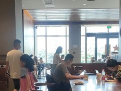 -星巴克(广州百信广场东区店)