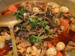 -毛肚向右·川渝毛肚王(经开永旺店)