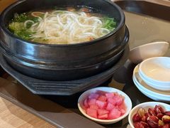 -苗乡米线(建军路店)