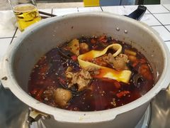 -晓彭肥肠鸡·泡椒鸡火锅(水木天地店)