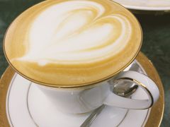 -东湖宾馆金玫瑰酒吧