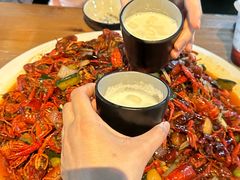 -临界音乐酒馆·小龙虾·江湖菜(华熙LIVE·鱼洞店)