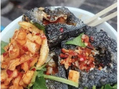 -黑色经典臭豆腐·湖南特产(坡子街店)