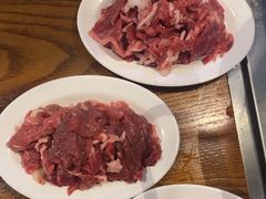-牛满溢·自助潮汕鲜牛肉火锅(龙汇路店)