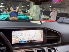 -上海星瀚奔驰4S店(红柳路店)