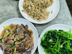 -四川小胡子海鲜(丁村万人海鲜广场店)