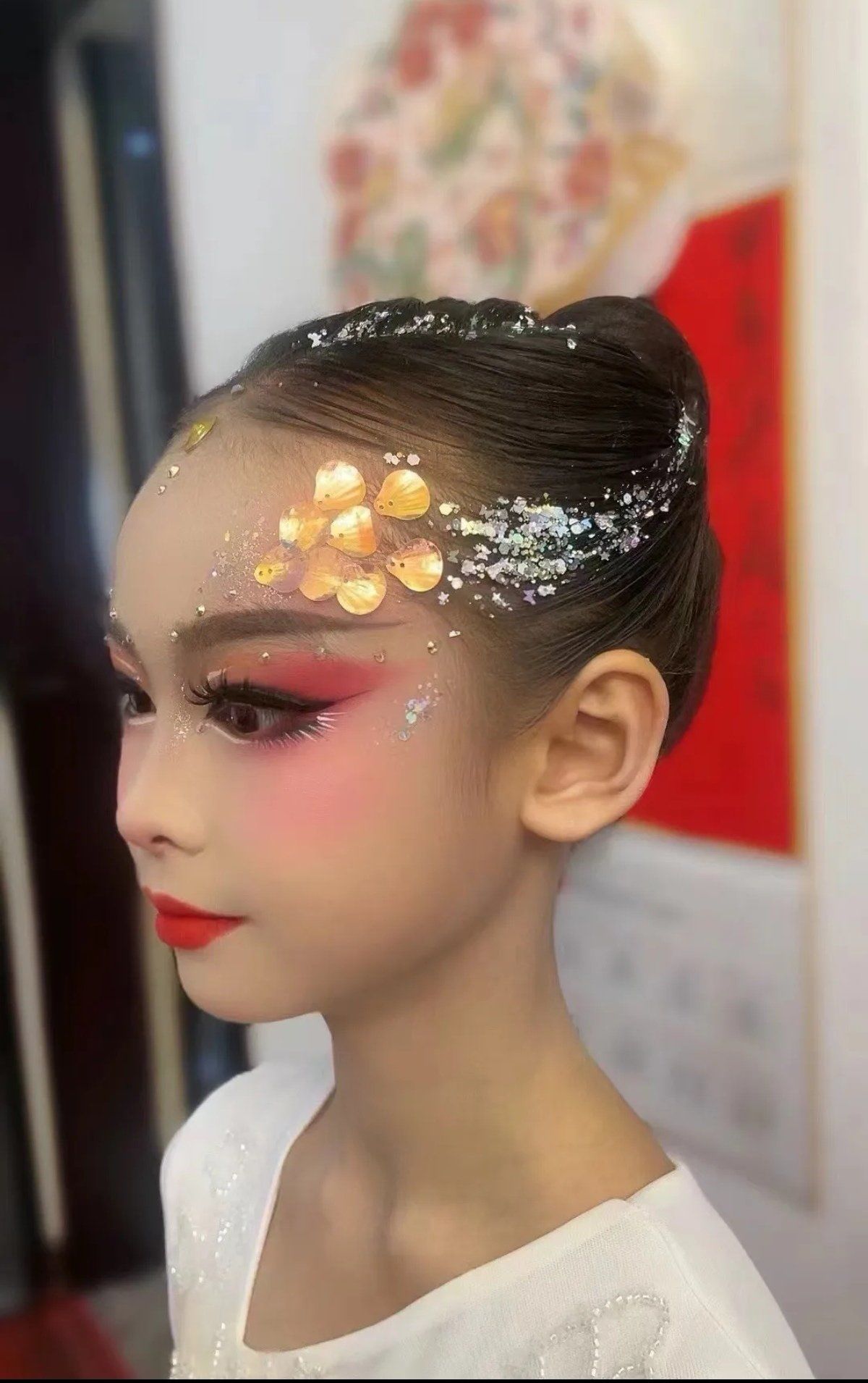 儿童舞台妆,专业化妆师上门化妆