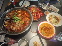 -麻六记(凤凰汇店)