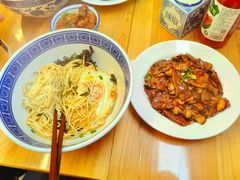 -沪西老弄堂面馆(定西路店)