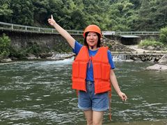 -安吉龙王山峡谷漂流