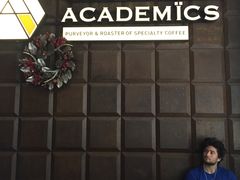 -The Coffee Academïcs(铜锣湾店)