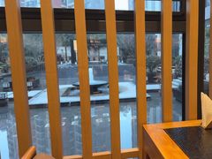 -鱼鲜饭香·招牌汽锅剁椒鱼头王