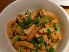 -费大厨辣椒炒肉(万家丽一店)