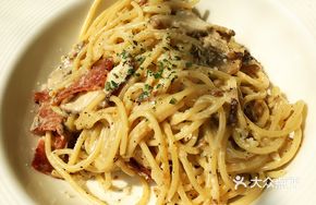 Creamy Bacon Mushroom Penne