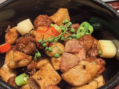 砂窝花椒牛仔粒-小厨娘绣中淮扬(总统府大行宫店)