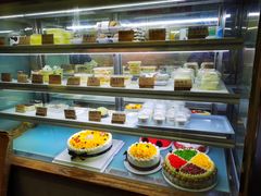 -雷米蛋糕·安佳奶油·当日最鲜果(保利·湾天地店)