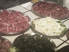 -鹿鸣山草本茶香火锅(园西路店)