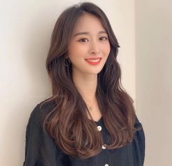 -慕名造型