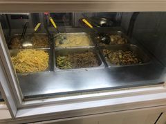 -咱家王新国把子肉(县东巷店)